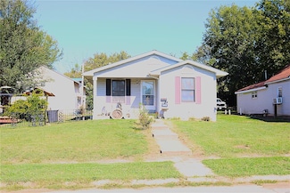 804 Griffith St, Park Hills, MO 63601