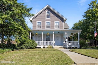 71 Monmouth Rd, Oakhurst, NJ 07755