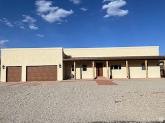 2011 Buena Vista Dr Unit 10, Moab, UT 84532