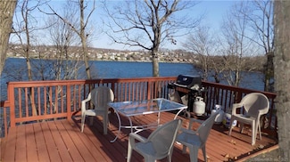 3 Partridge Ln, New Fairfield, CT 06812