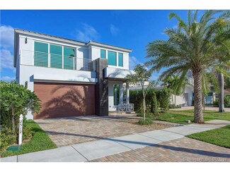 2512 NE 32nd Ave, Fort Lauderdale, FL 33305