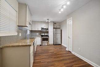 524 Heights Blvd Unit 2, Houston, TX 77007