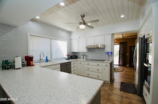25820 S Saddletree Dr, Sun Lakes, AZ 85248