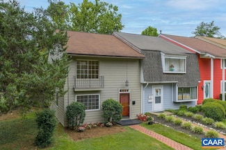 1 Woodlake Dr, Charlottesville, VA 22901