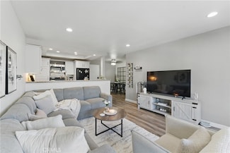 363 Newport Ave Unit 102, Long Beach, CA 90814