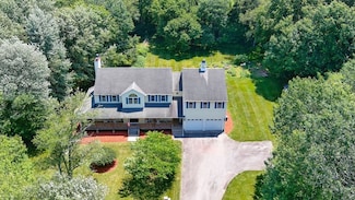 31 Swing Dr, Berkley, MA 02779