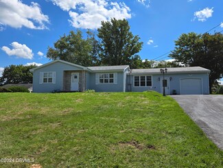 1629 Pleasant View Rd, New Columbia, PA 17856