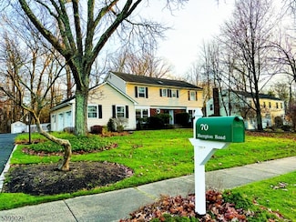 70 Hampton Rd, Chatham, NJ 07928