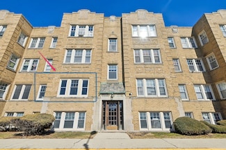 1124 Harrison St Unit 10, Oak Park, IL 60304