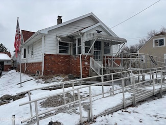 5664 Stewart Rd, Sylvania, OH 43560