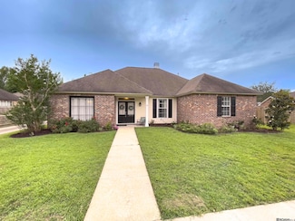 3323 Riverwalk Dr, Baton Rouge, LA 70820