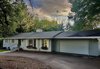 10400 Ewing Rd S, Minneapolis, MN 55431