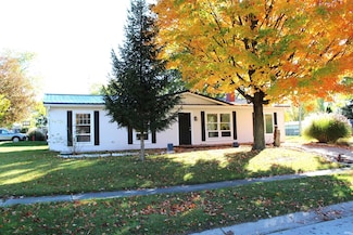 308 Clyde Ave, Angola, IN 46703