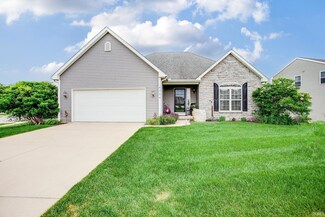 6754 Lutz Dr, South Bend, IN 46614