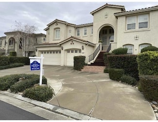 5776 Saint Andrews Dr, Stockton, CA 95219