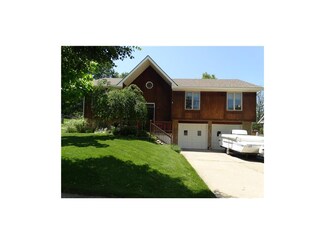 8612 N Rhode Ave, Kansas City, MO 64153