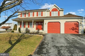 4131 Steeple Chase Dr, Reading, PA 19606