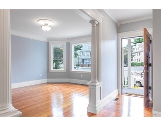 5 Pearson Rd, Somerville, MA 02144