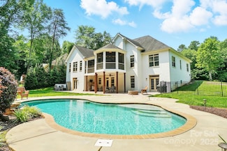 167 Logan Crossing Dr, Davidson, NC 28036