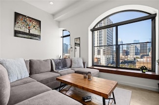 507 Sabine St Unit 603, Austin, TX 78701
