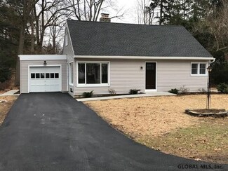 3 Pinewood Ave, East Greenbush, NY 12061