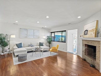 8110 Lesner Ave, Van Nuys, CA 91406