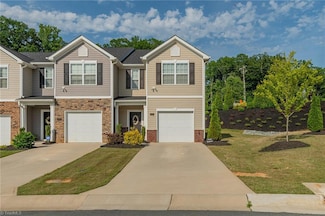 1272 Adrian Ct, Mebane, NC 27302
