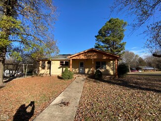 509 Park St, Flippin, AR 72634