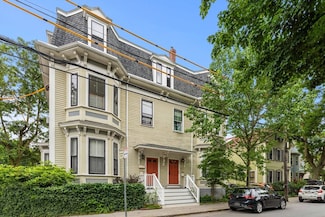 118 Pearl St Unit 2, Cambridge, MA 02139