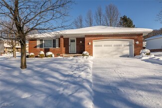 4000 Sanford Dr, Cleveland, OH 44134