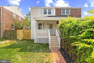 2402 E Randolph Ave, Alexandria, VA 22301