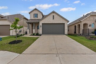 3962 Oak Creek Cir, Denison, TX 75020