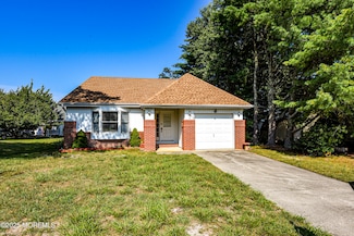 23 Cedar Ave, Manahawkin, NJ 08050