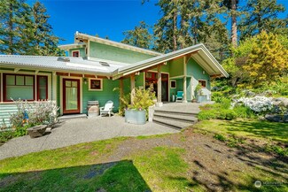 3312 Sunrise Cove Rd, Lummi Island, WA 98262