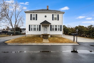 12 Albert St, Manchester, NH 03102