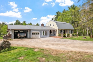 282 Currier Rd, Hill, NH 03243