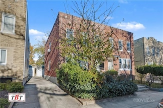 1551 E 32nd St, Brooklyn, NY 11234