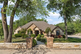 217 Yuchi Trail N, Fort Worth, TX 76108