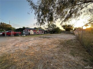 3605 Pena St, Mission, TX 78572