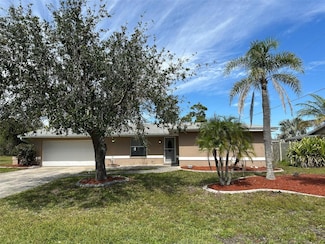 192 Garden Ave NW, Port Charlotte, FL 33952