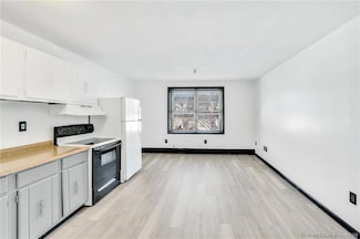 1660 E Main St Unit 3J, Waterbury, CT 06705