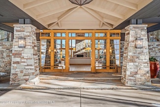 300 Eagle Pines Dr, Aspen, CO 81611