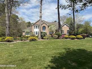 28 Saint Mary Ave, Manahawkin, NJ 08050