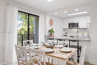 34 S Forest Beach Dr Unit D9, Hilton Head Island, SC 29928