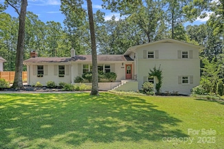 5611 Robinhood Rd, Charlotte, NC 28211