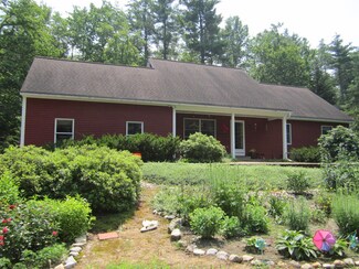 101 Winslow Cir, New London, NH 03257