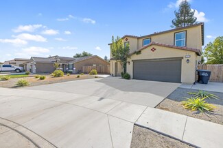 1651 N Grand Ct, Visalia, CA 93292
