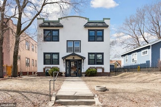 4224 Cedar Ave S, Minneapolis, MN 55407
