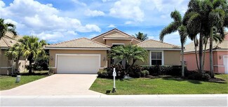 9256 Cove Point Cir, Boynton Beach, FL 33472