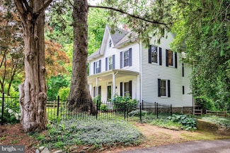 10521 Old Court Rd, Woodstock, MD 21163